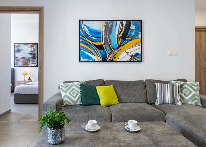 Invictus 2-bedroom * ラルナカ