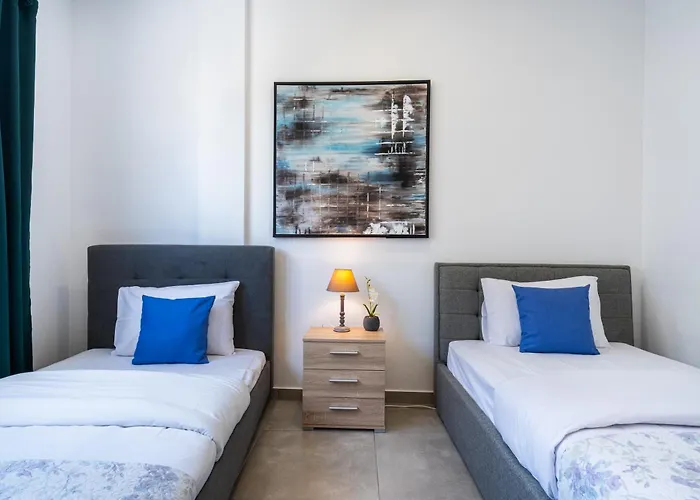 アパート Invictus 2-bedroom *